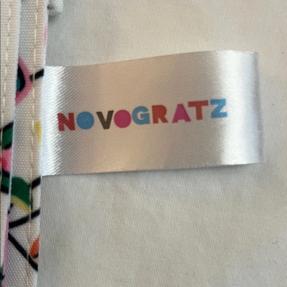 Novogratz Colorful Summer Beach Theme Placemats 8 pcs. Price is for all.